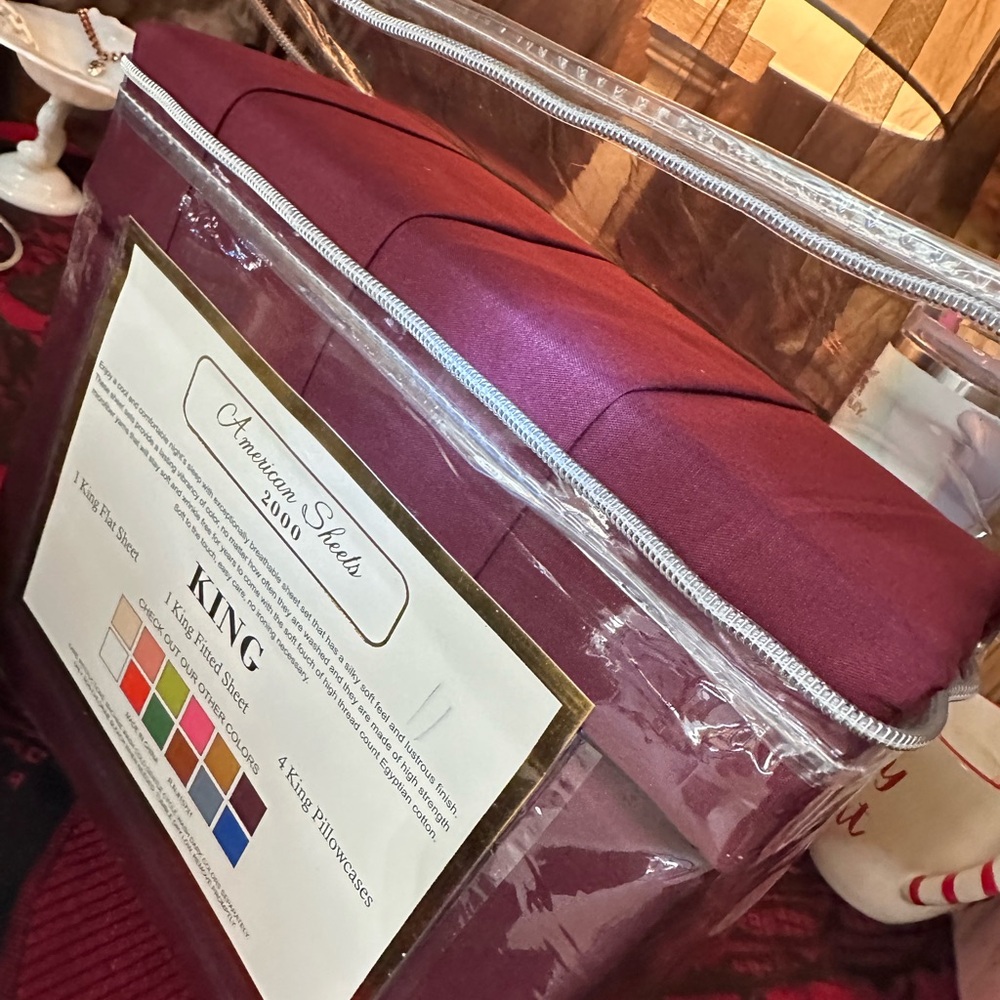 King Burgundy Sheet Set - Read description before purchasing 🥰